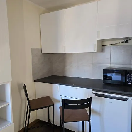 Fiore 45 Bright & Cozy Skyline بيت ضيافة جنوة